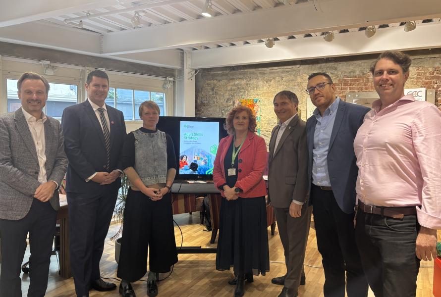 G8 backs Guernsey’s new TGI adult skills strategy and announces new skills board