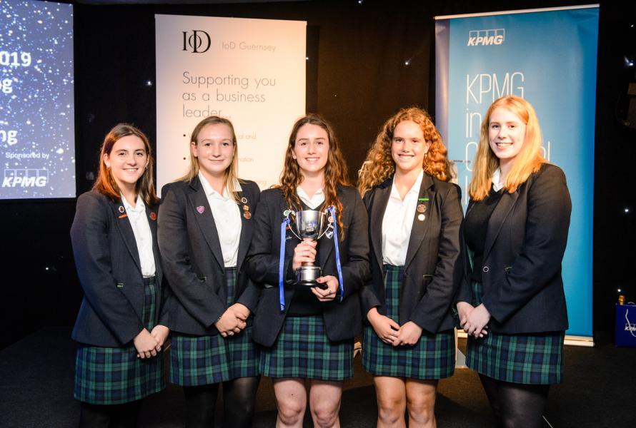 Students Encouraged to Take Part in IoD Leadership Shadowing Scheme Next Easter